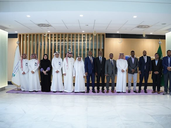 Minister of Ports visits Jeddah Islamic Port and Red Sea Gateway Terminal