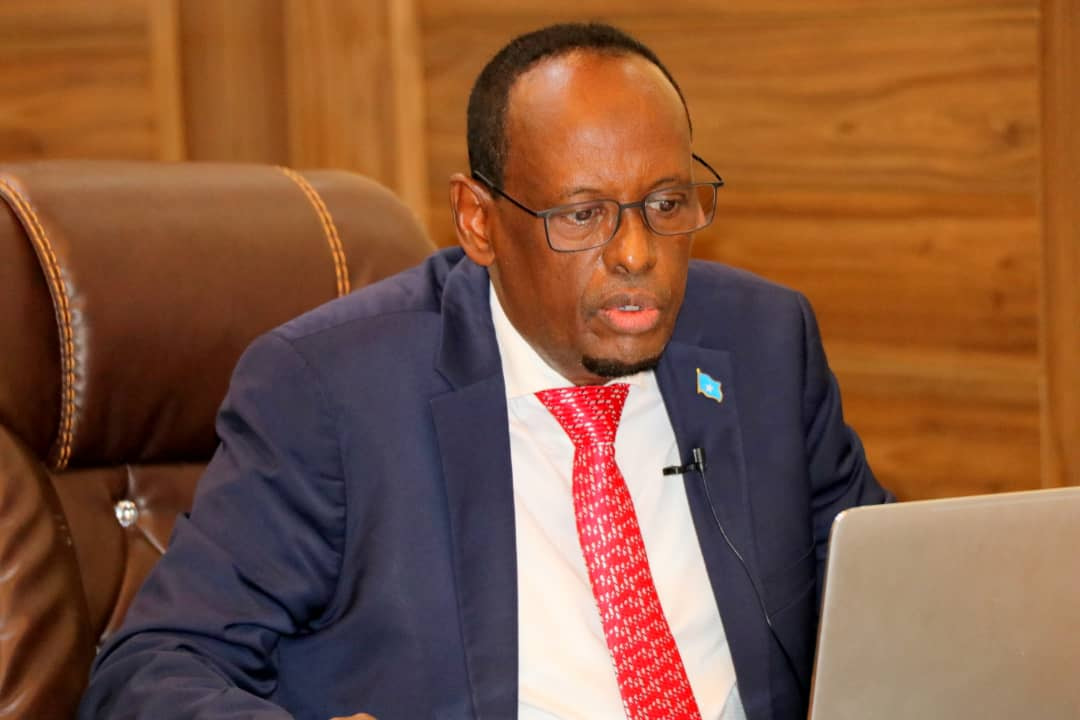 Ku simaha Wasiirka ganacsiga oo tababar u furay wakiilada ganacsiga Soomaaliya “SAWIRRO”