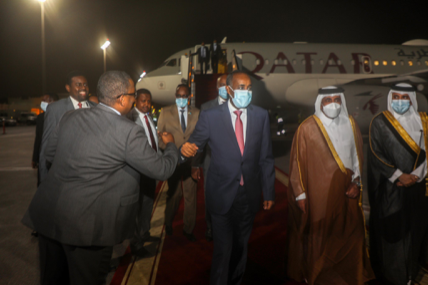 Ra’iisul Wasaare Rooble oo si diiran loogu soo dhaweeyay Doxa