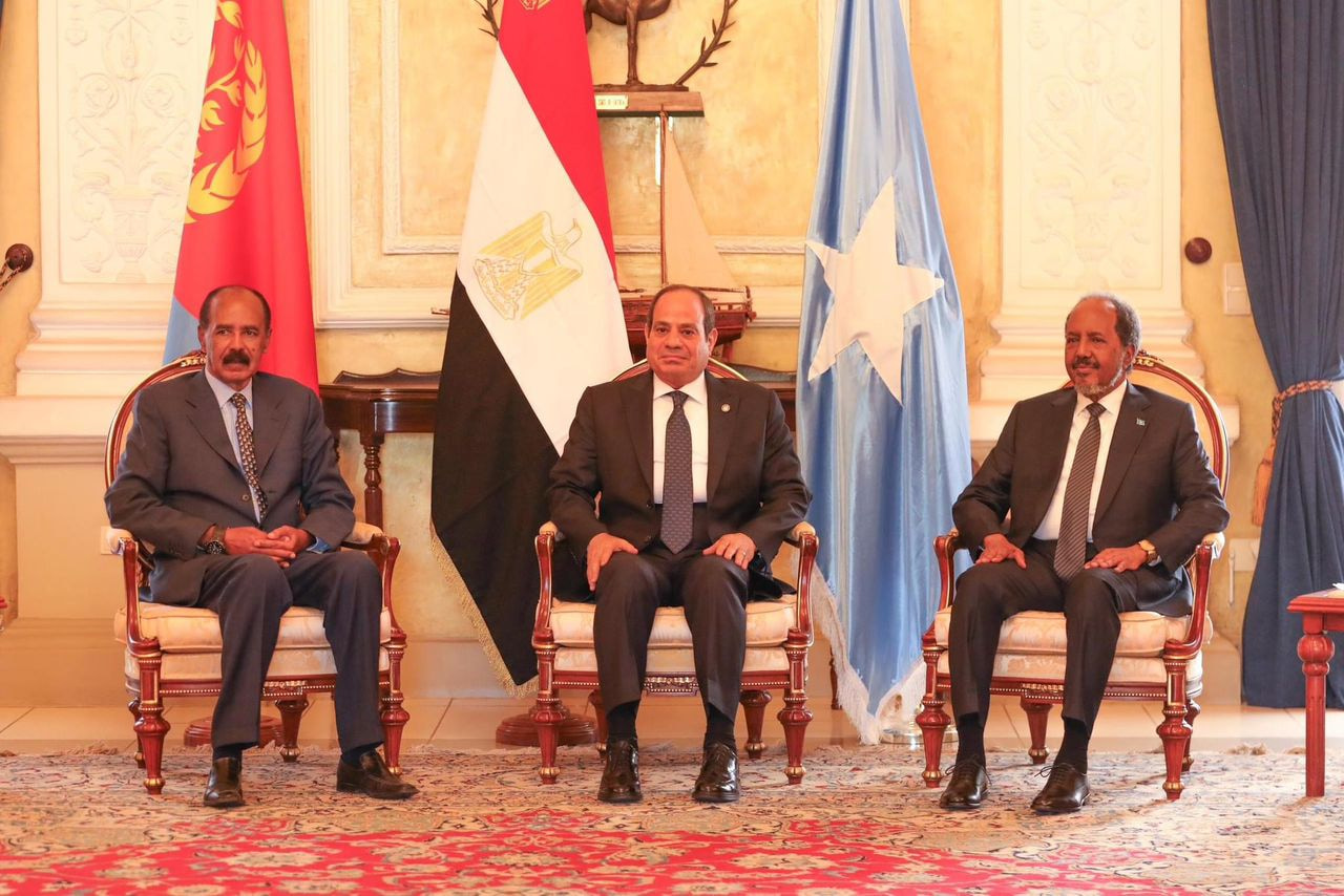 Madaxweynayaasha Soomaaliya, Masar iyo Ereteriya oo kulan 3 geesood ah uga socdo Asmara