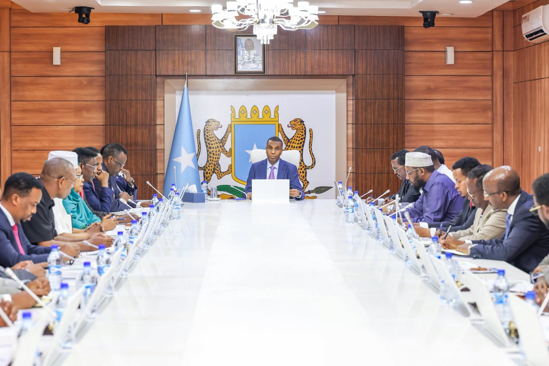 Golaha Wasiirrada XFS oo  meel-mariyey dhismaha xarunta adeegga Mideysan ee Halmeel