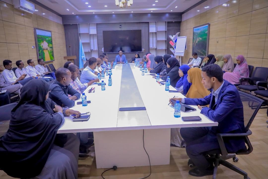 Madaxda Wasaaradda Sportiga XFS oo kulan muhiim ah la qaatay Ururada Dhallinyarada