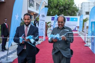 رئيس الجمهورية يفتتح المبنى الجديد لوزارة الشباب والرياضة