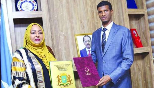 Somalia'ministry of energy and water resources signs pact with Qatar Charity