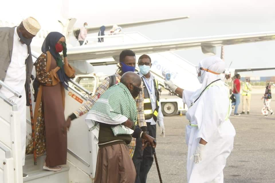 Somalia evacuated 114 of its citizens stranded in Kenya amid restrictions on air traffic in most countries of the world