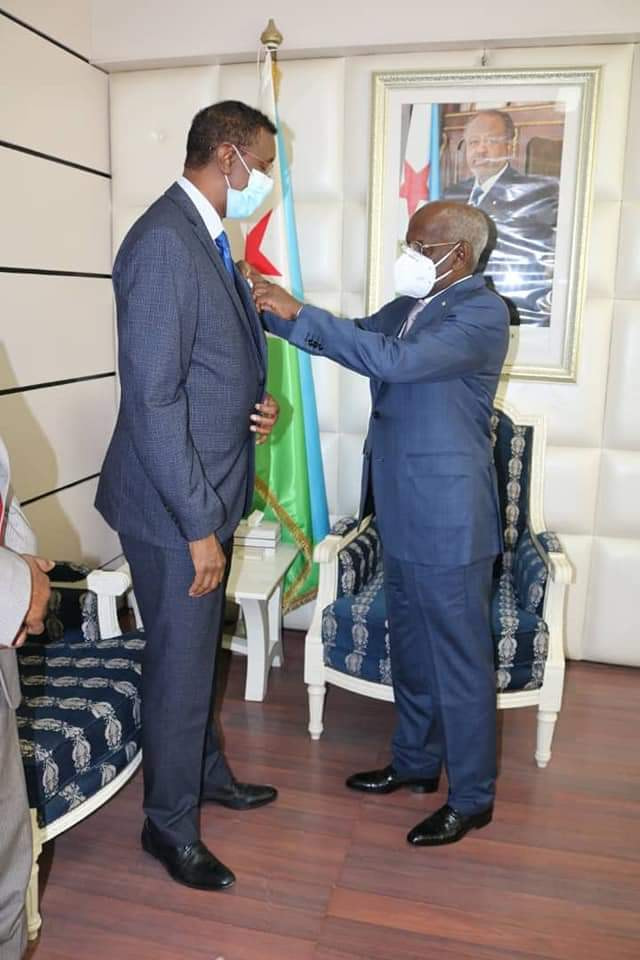 Prime Minister of Djibouti decorates Somali Ambassador with the highest insignia of the Republic