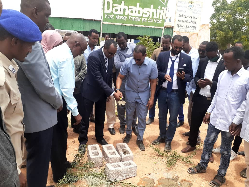 Civil Aviation Authorities lay down the foundation of Ugaas Khalif Airport in Beledweyne town