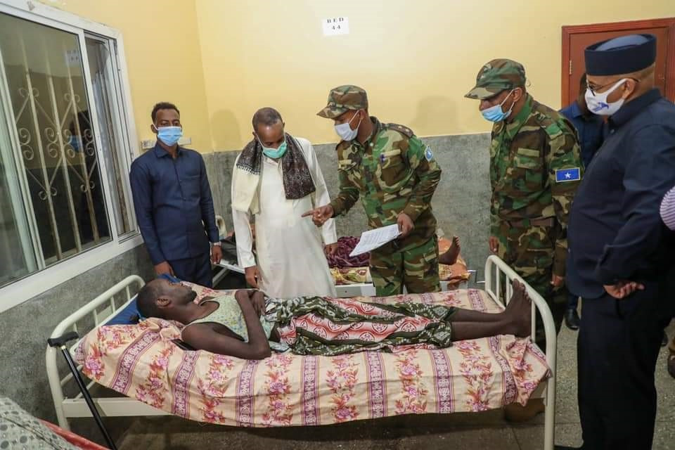 Somali PM pays visit to Banadir Maternity and Children's Hospital in Mogadishu