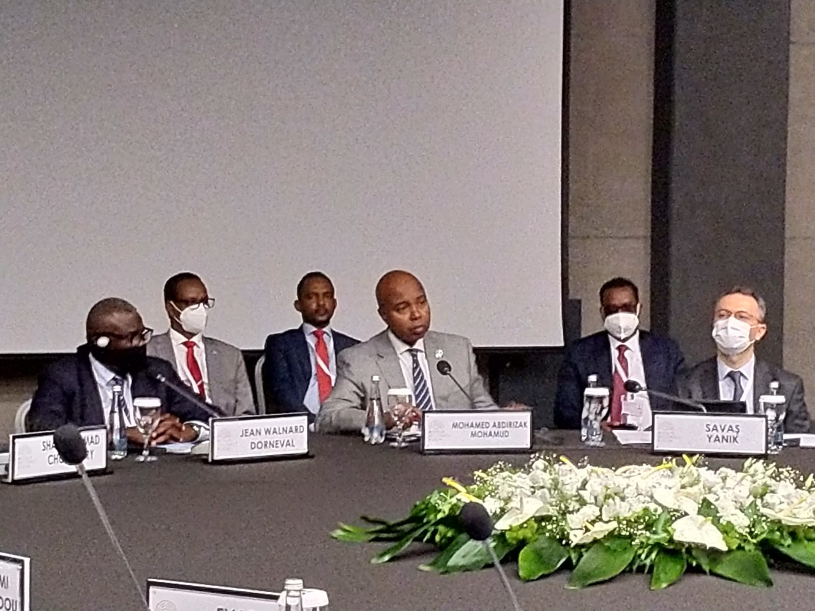 Somali Foreign Minister participates in Antalya Diplomacy Forum and meets with his Azerbaijani counterpart