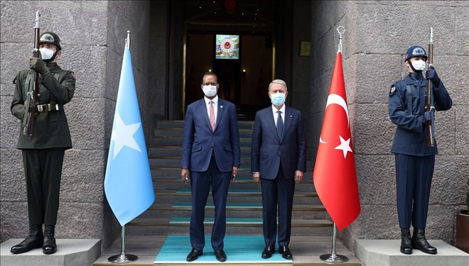 Turkish, Somali defense ministers discuss bilateral, regional issues