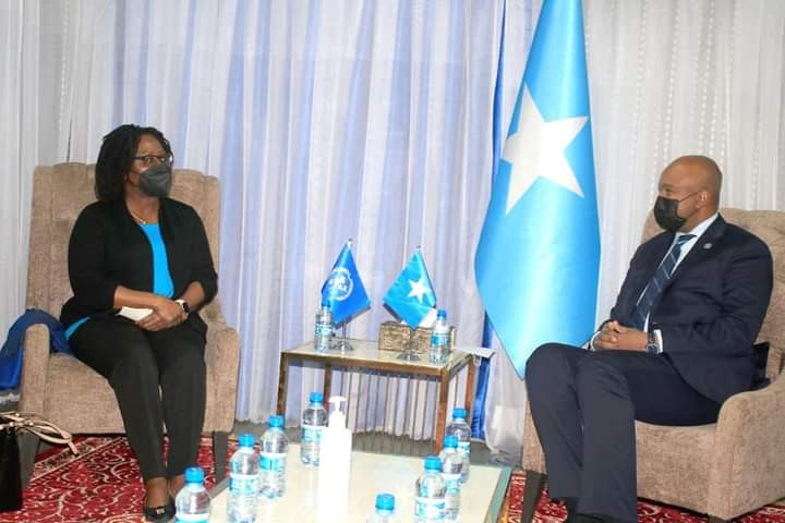 Foreign Minister discusses with the Assistant Secretary-General of the United Nations for Africa to support the stability of Somalia