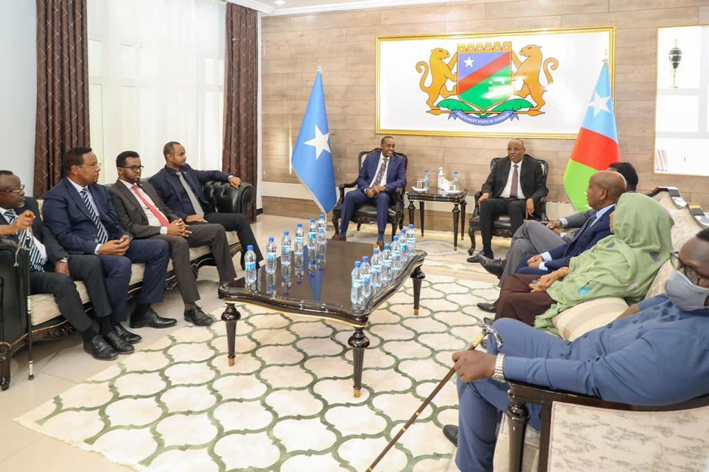 PM Roble and a delegation he led reached Baidoa