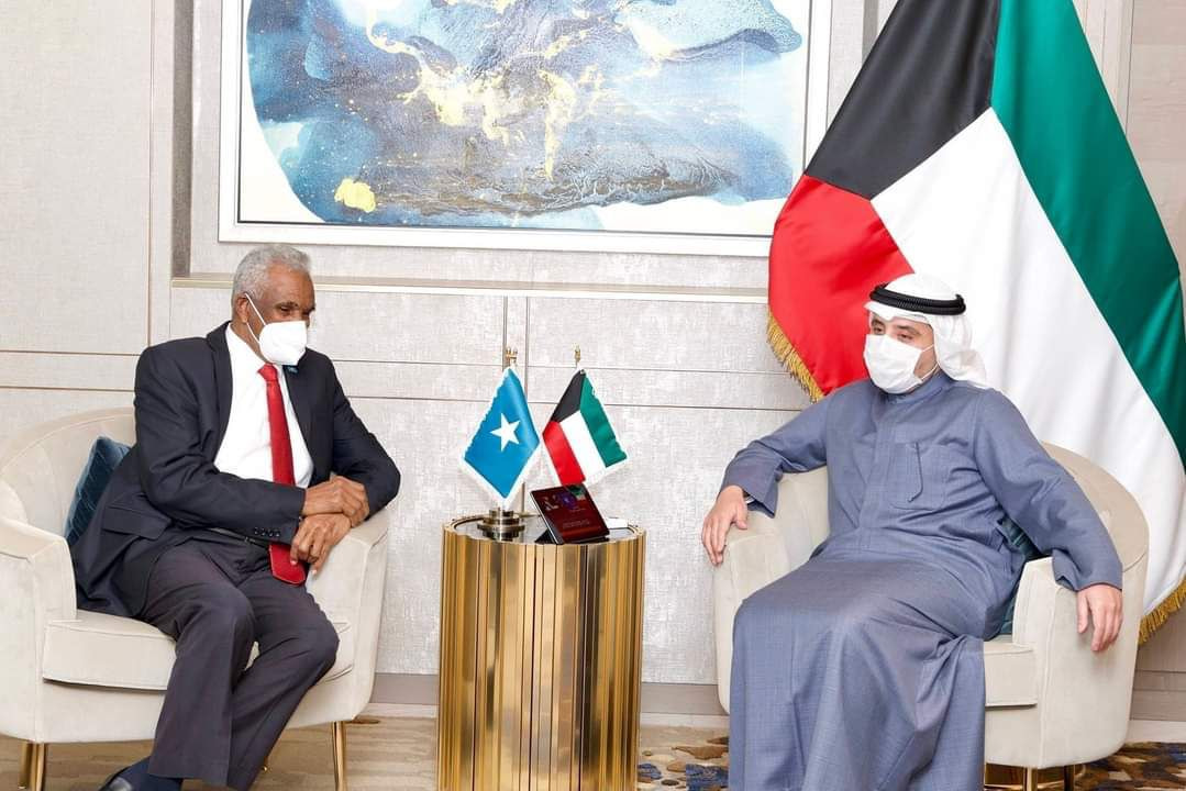Deputy Minister of Foreign Affairs holds talks with Kuwaiti Foreign Minister