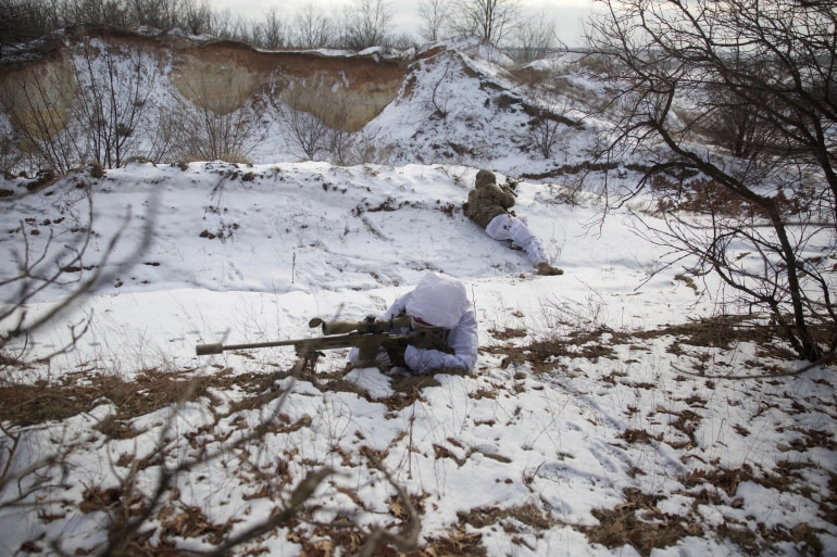 UK accuses Russia of trying to install pro-Kremlin gov’t in Kyiv
