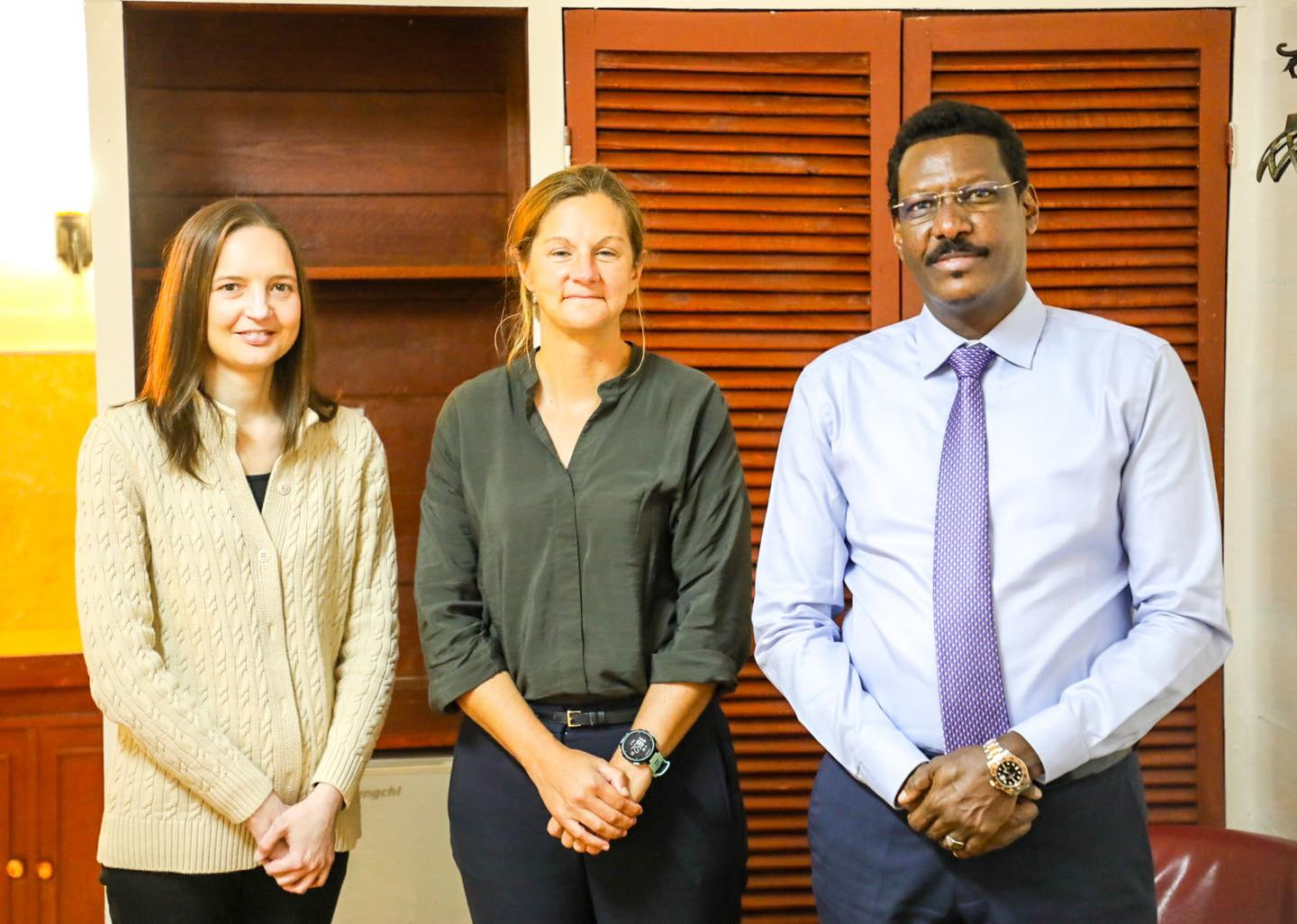 Galmudug's President meets with UK Ambassador and US Deputy Chief of Mission