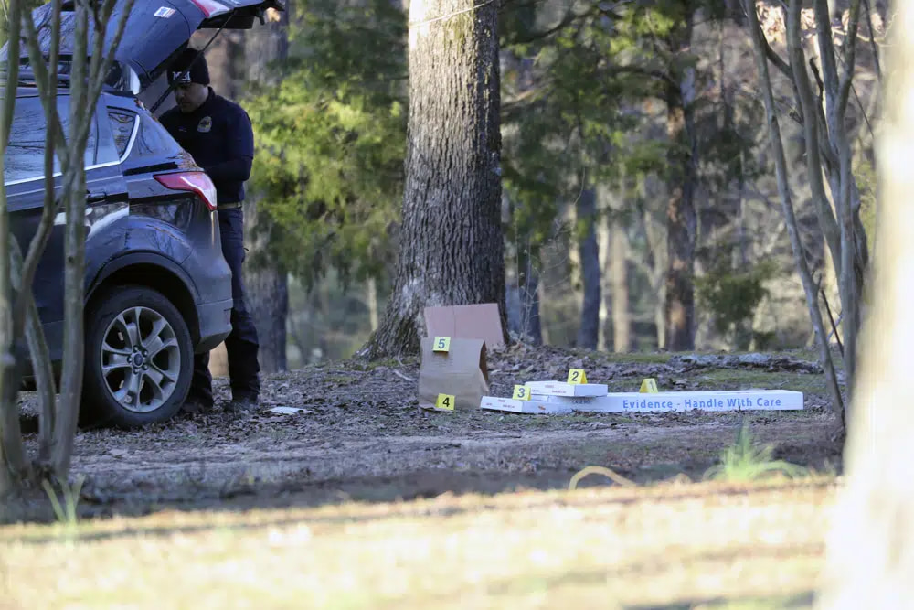 6 people killed at multiple locations in nothern Mississippi