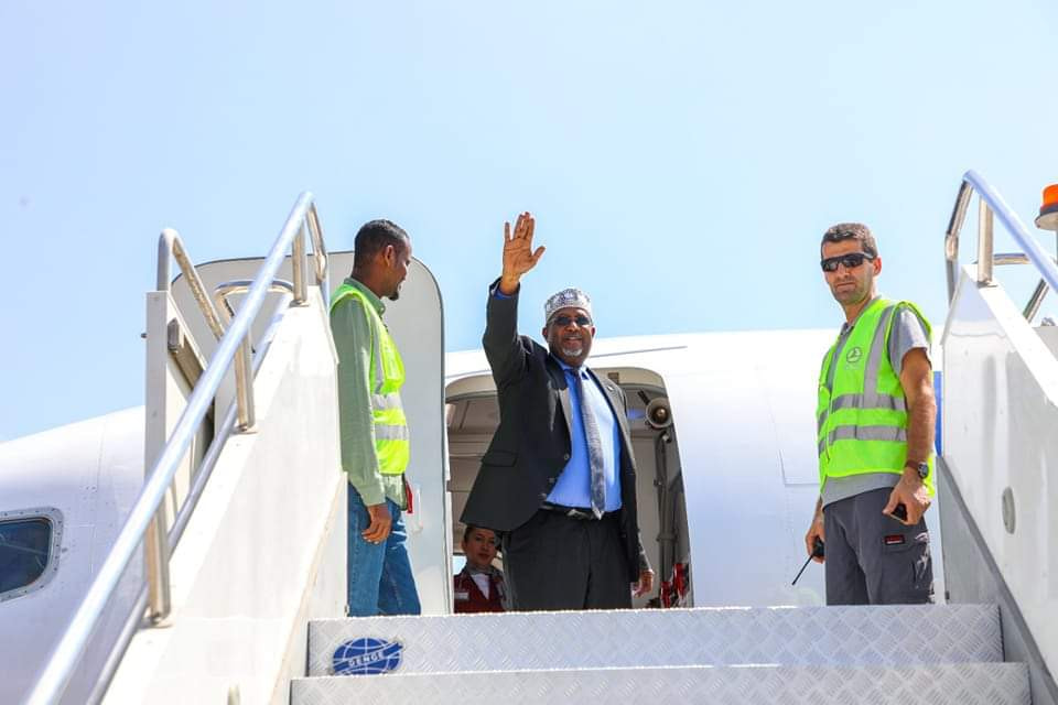 Somali Speaker of the parliament leaves for Iraq