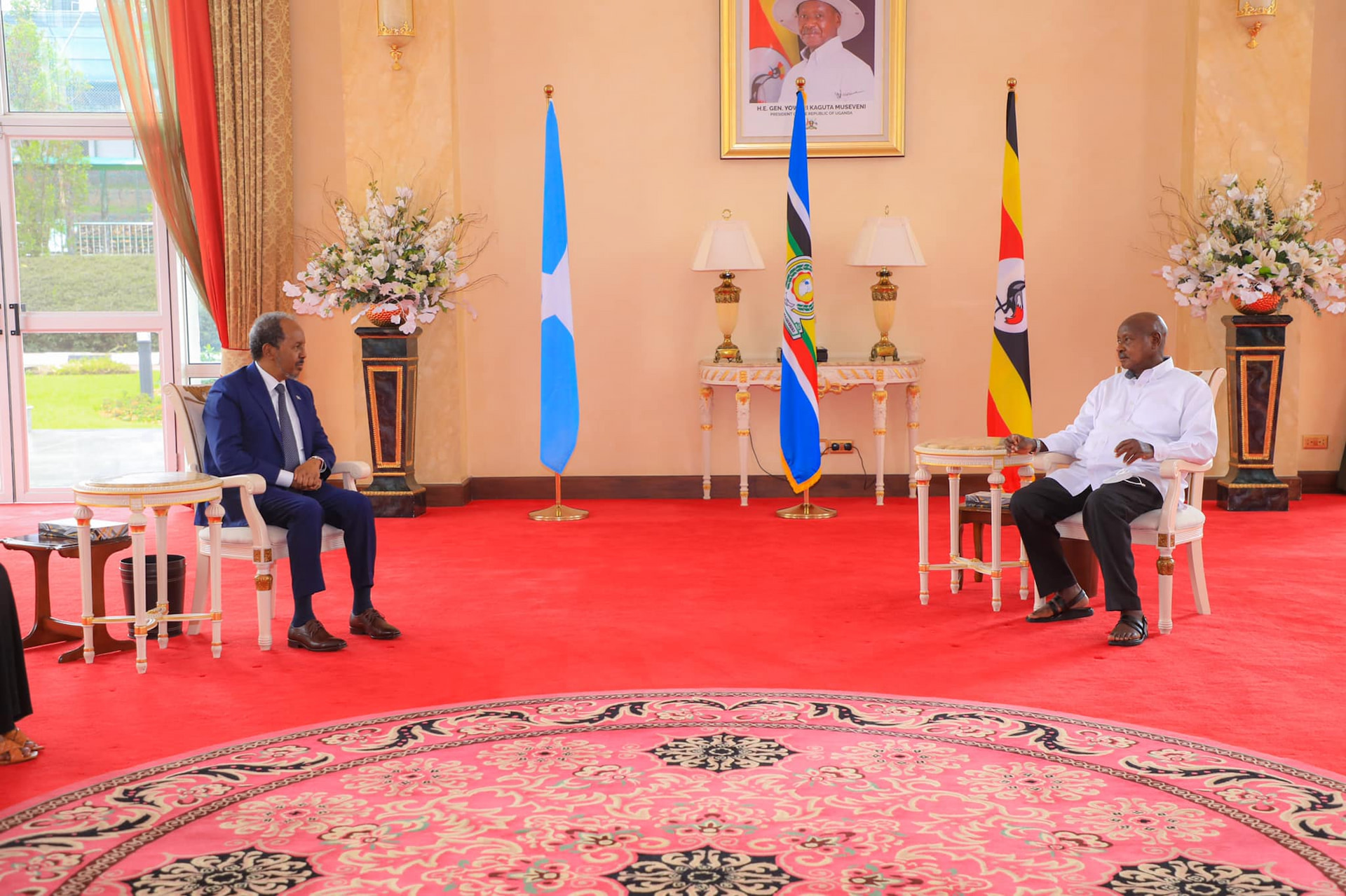 Somali President meets his Ugandan counterpart in Entebbe