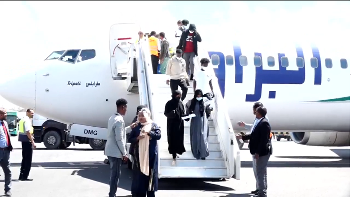About 100 Somali citizens returned to the country