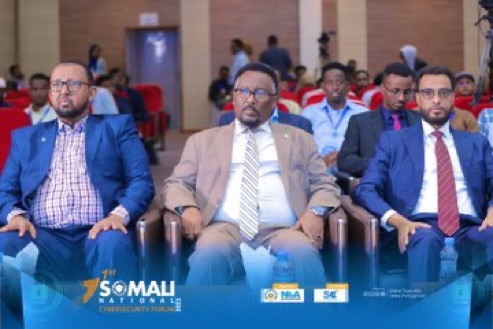 MINISTER OF COMMUNICATIONS OPENS THE 1ST SOMALI NATIONAL CYBERSECURITY FORUM
