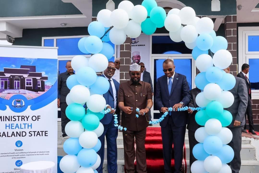 Prime Minister Hamza and Jubbaland President InaugurateMinistry of Health in Kismaayo Amidst Flood Crisis.