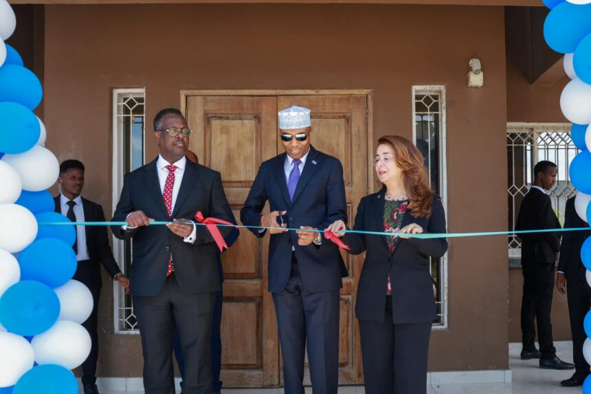 Somalia's Prime Minister opens new prison court in Mogadishu