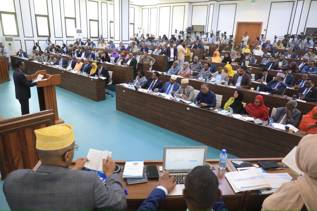 Somali Parliament starts second Chapter of the Constitution's debate