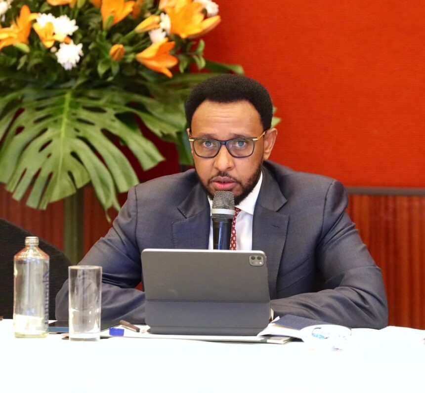 Somalia's Finance Minister concludes IMF meeting on economic development