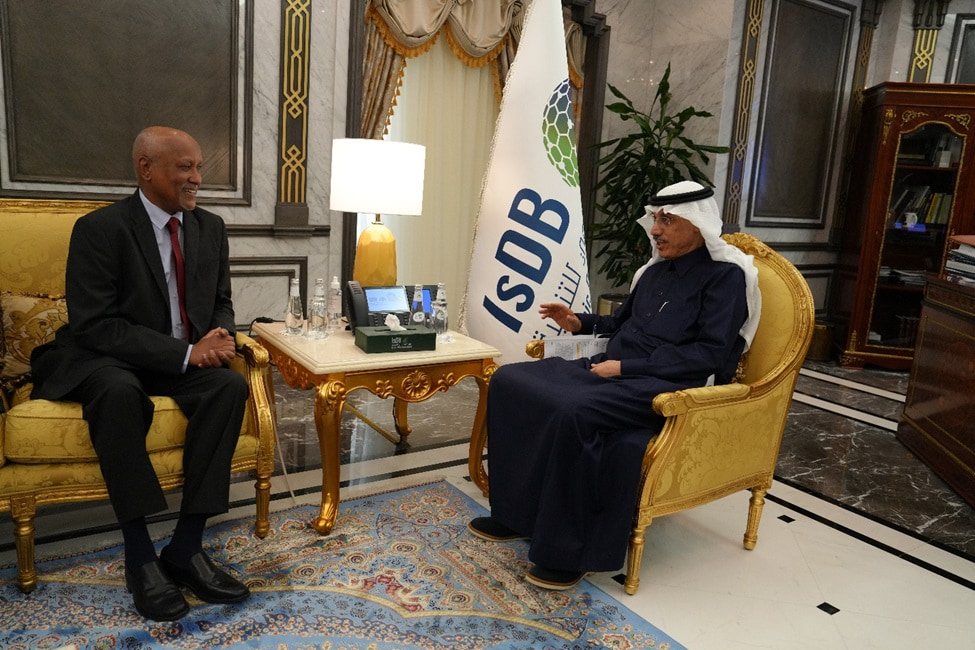 Strengthening Ties for a Resilient Future: Somali Ambassador Visits Islamic Development Bank Headquarters