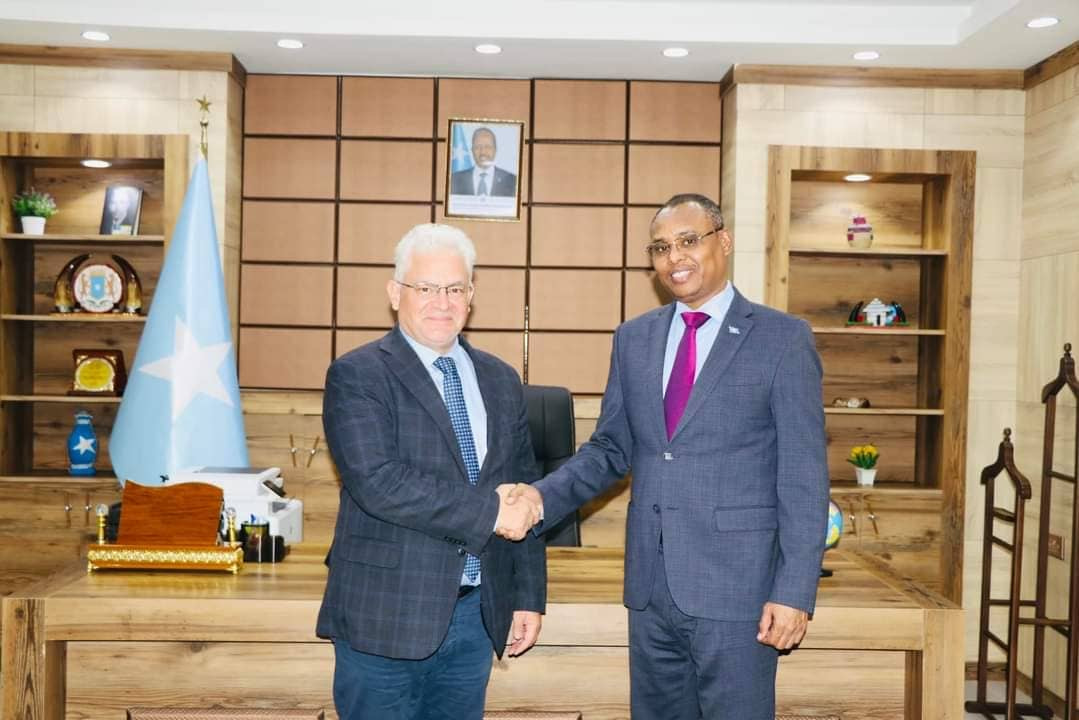 Minister of Commerce receives UNDP representatives to Somalia