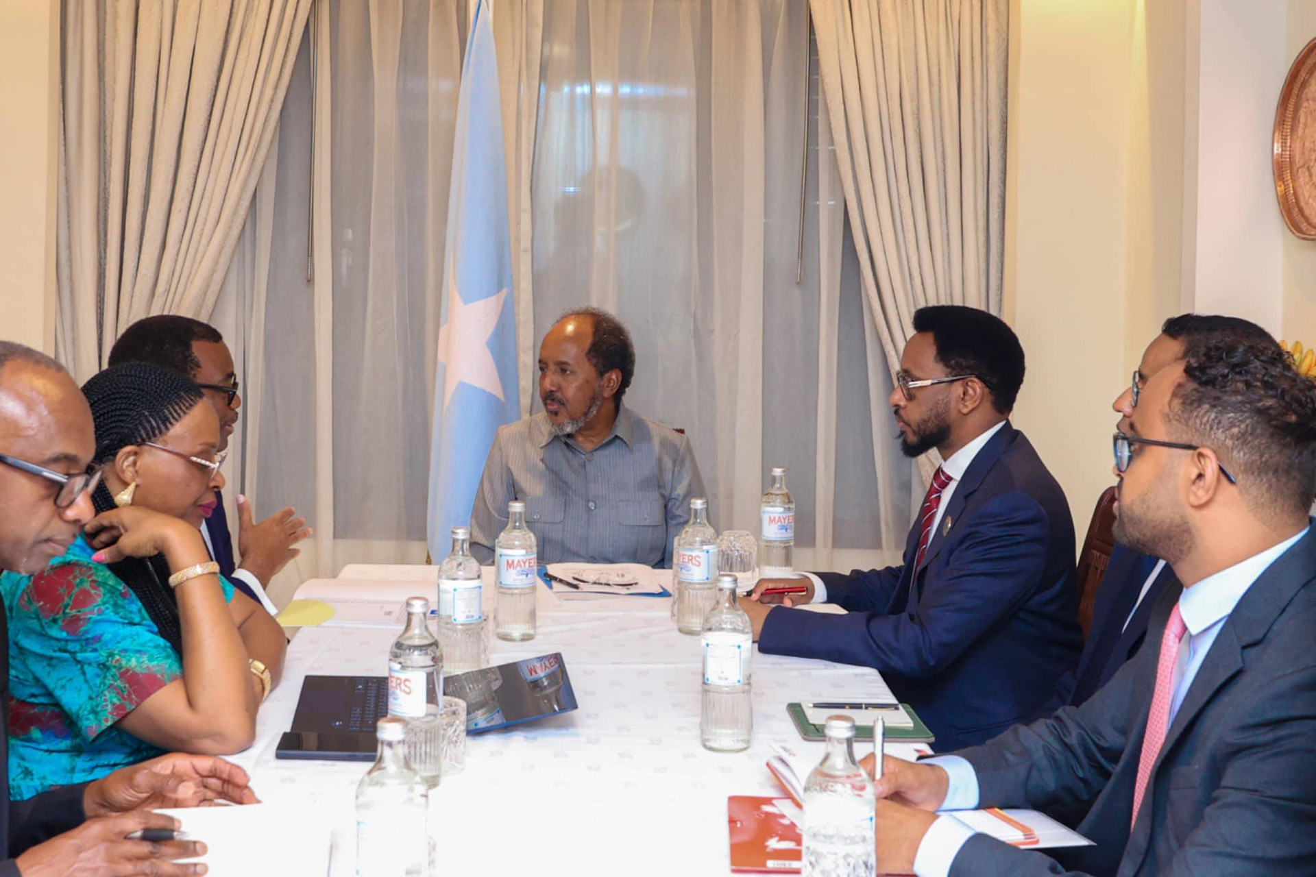 Somali President Meets with African Development Bank President in Nairobi