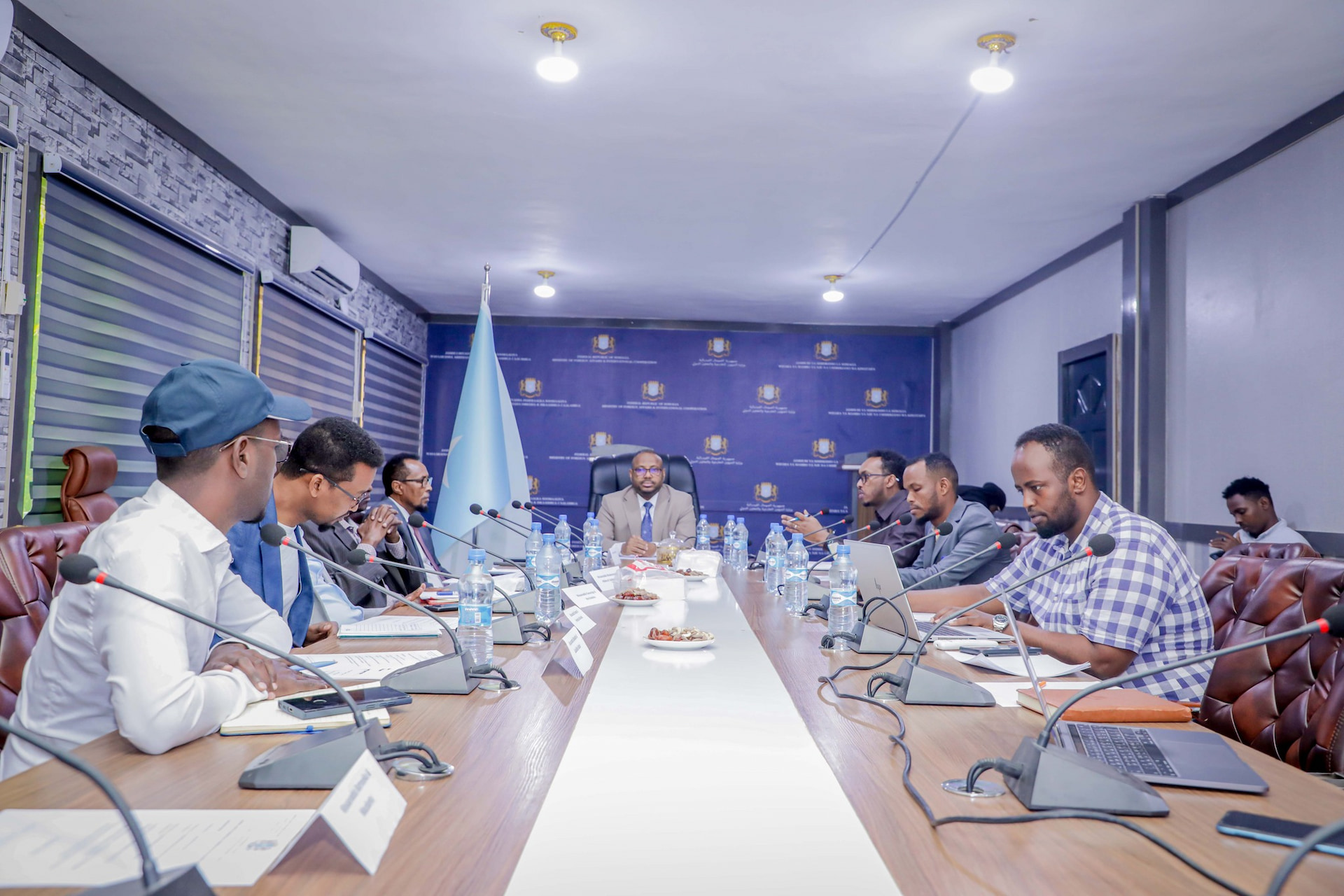 P.S of the Ministry of Foreign Affairs presides over a consultative meeting with high-level inter-ministerial technical committee