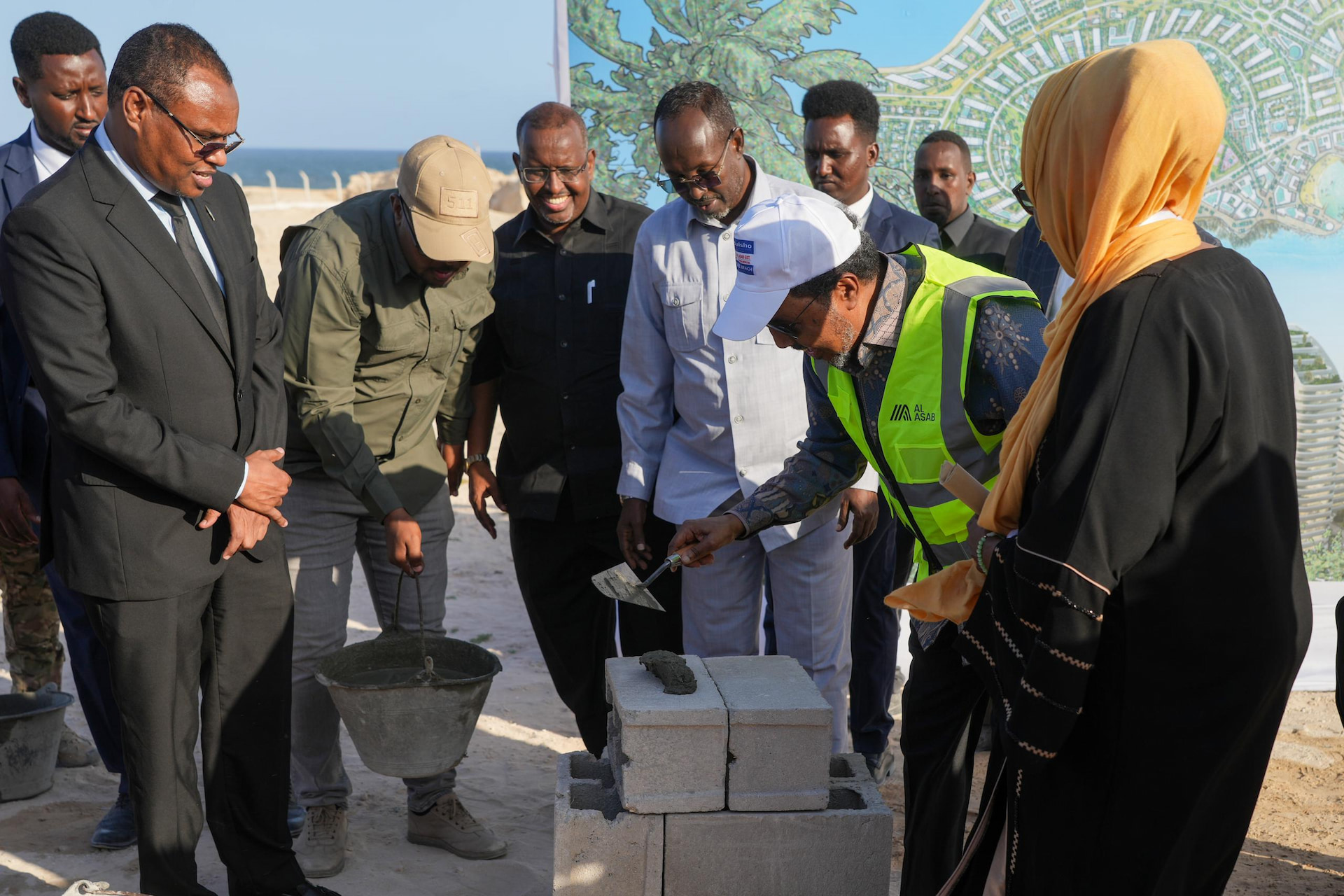 President Hassan lays the foundation stone for a grand real estate project