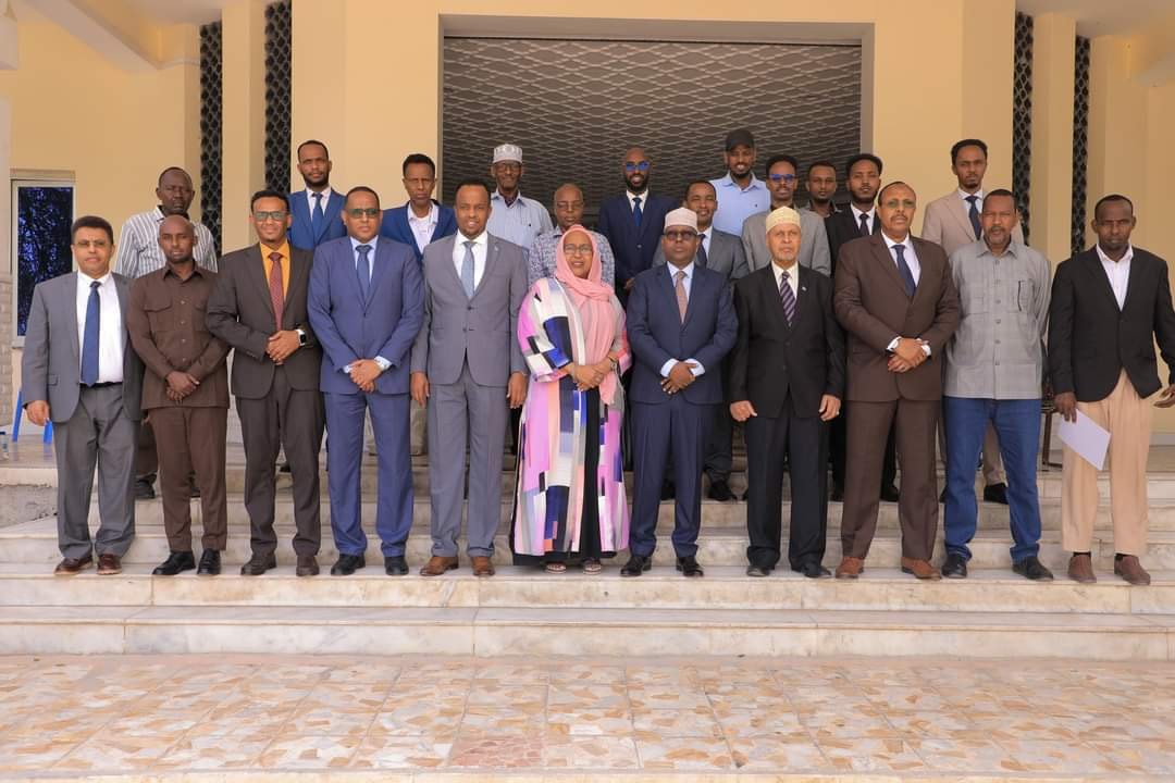 Minister of Foreign Affairs Concludes Diplomacy Training for Ambassadors