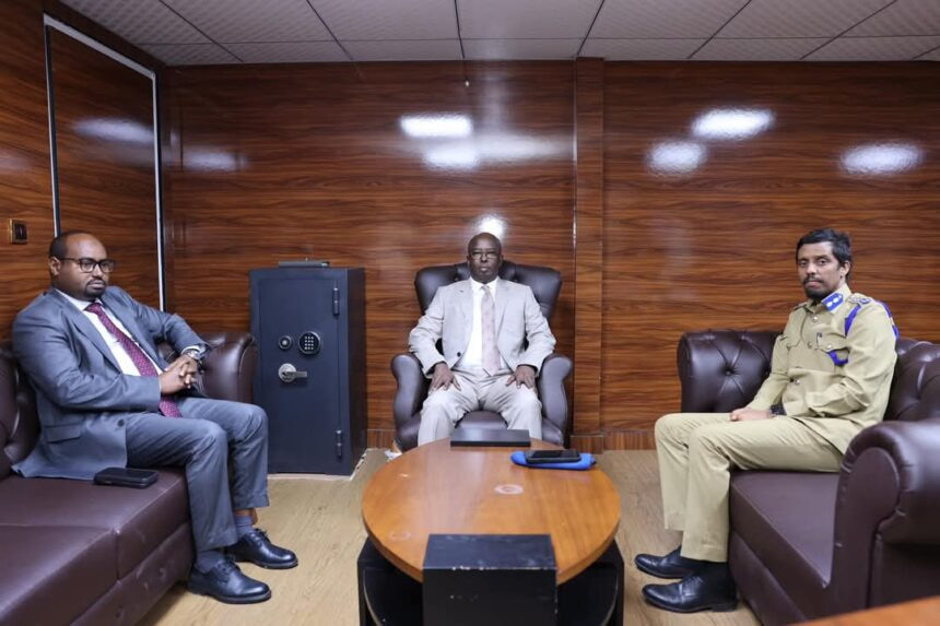 Governor of Banadir Region Discusses Security Cooperation with Key Officials