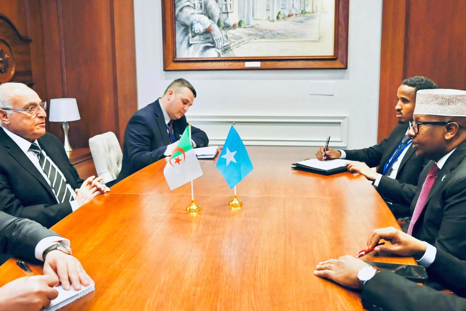 Foreign Affairs Minister meets Algerian counterpart to expand cooperation