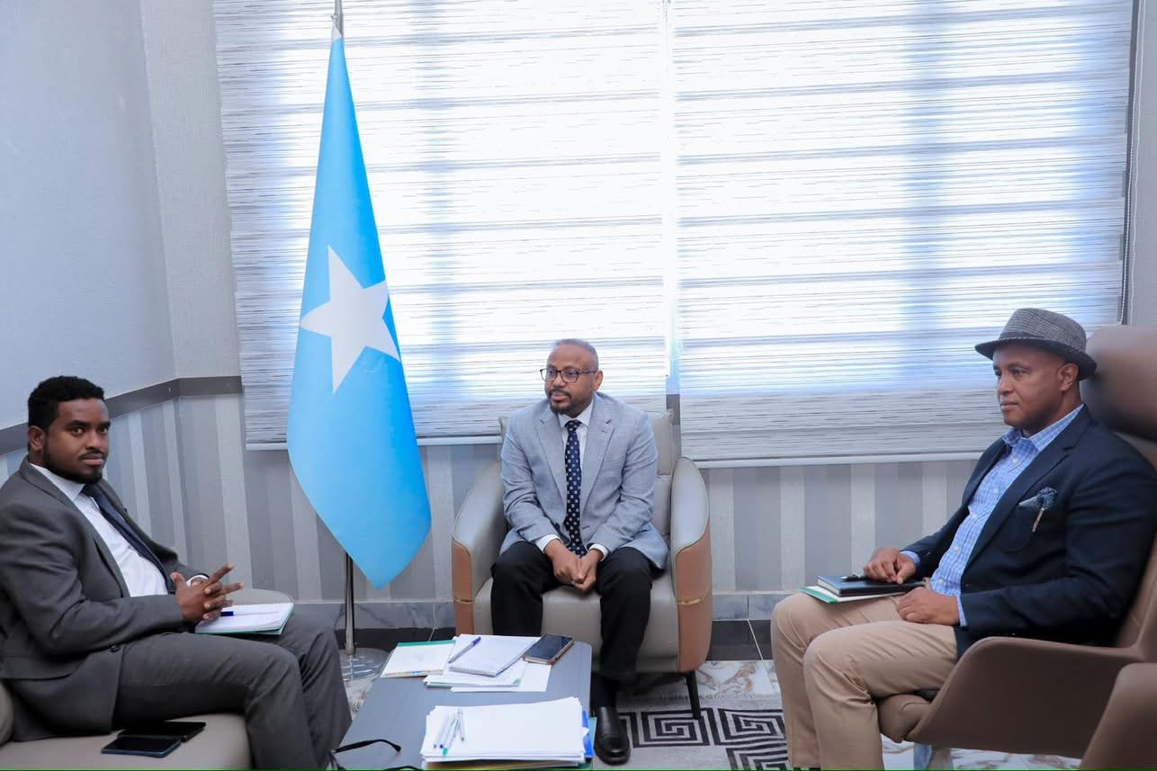 Permanent Secretary of Foreign Affairs Ministry Discusses Collaborative Joint Work Opportunities with IGAD Mission Head