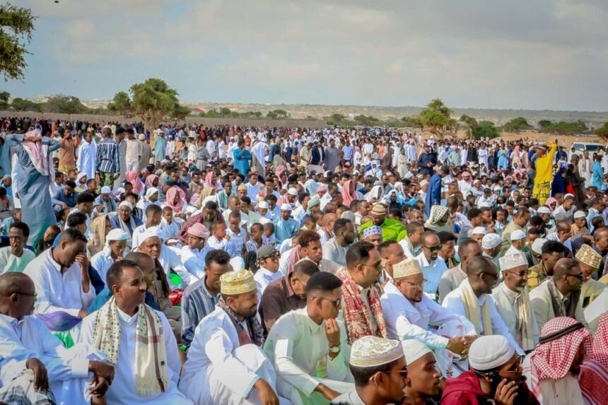 Senior Government Officials Celebrate Eid with Residents of Daarusalaam