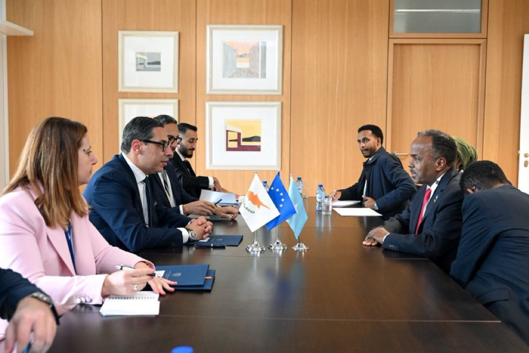 Somalia, Cyprus Hold Bilateral Talks During EU-AU Ministerial in Brussels