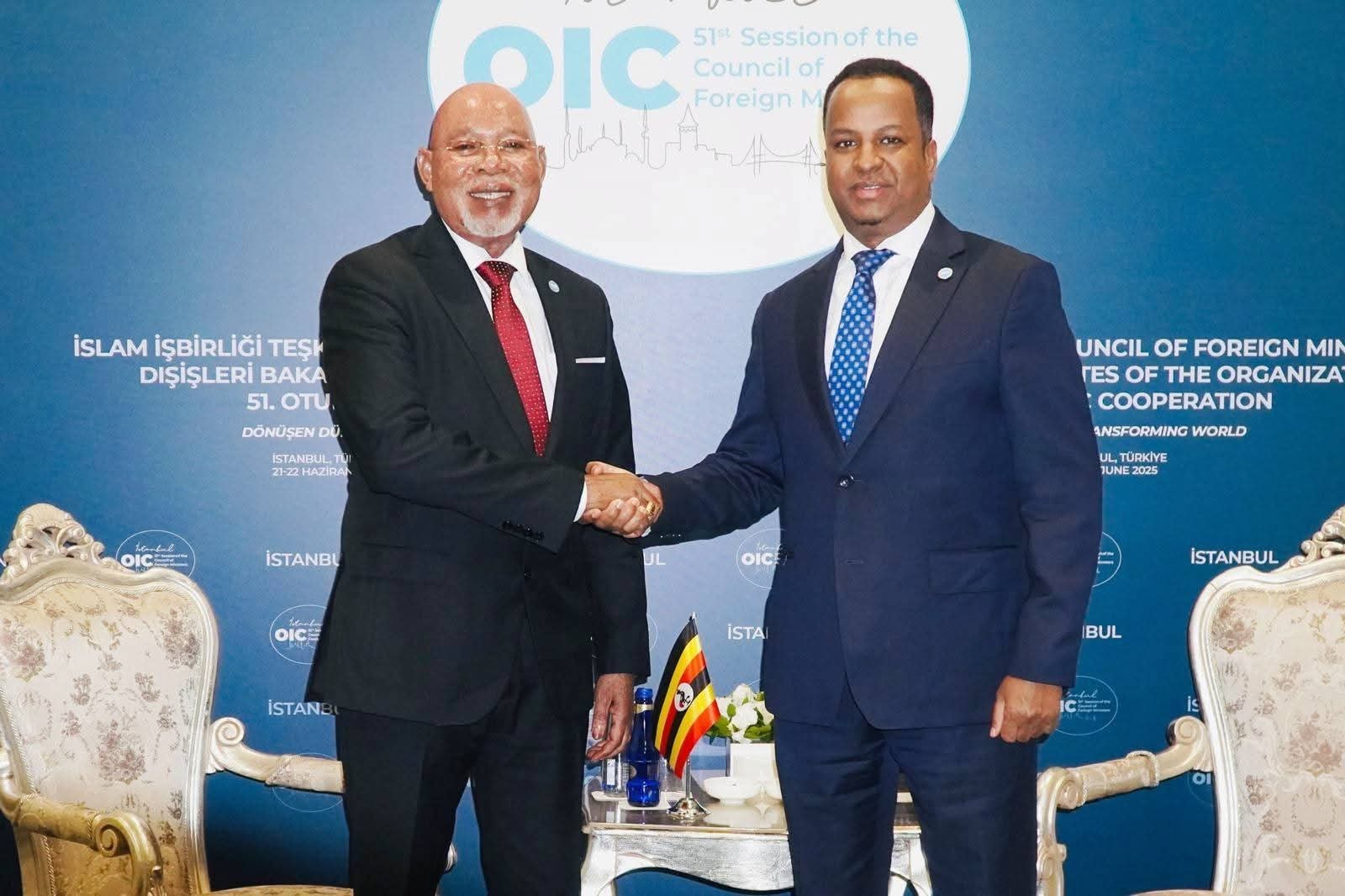 Somali FM Discusses Shared Priorities with Ugandan Counterpart at OIC Ministerial Meeting in Istanbul