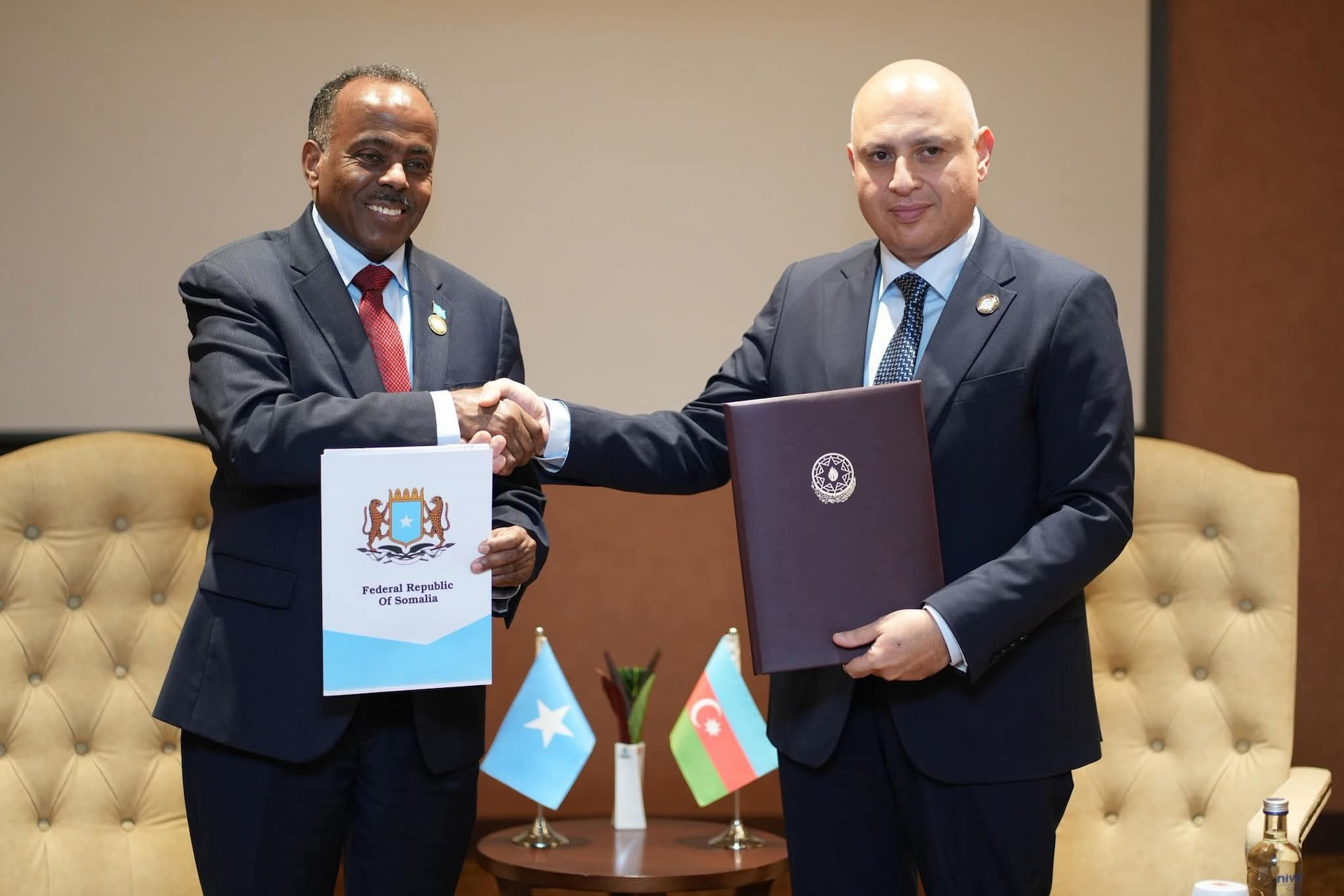 Somalia and Azerbaijan Sign Visa-Free Travel Agreement for Diplomatic Passport Holders