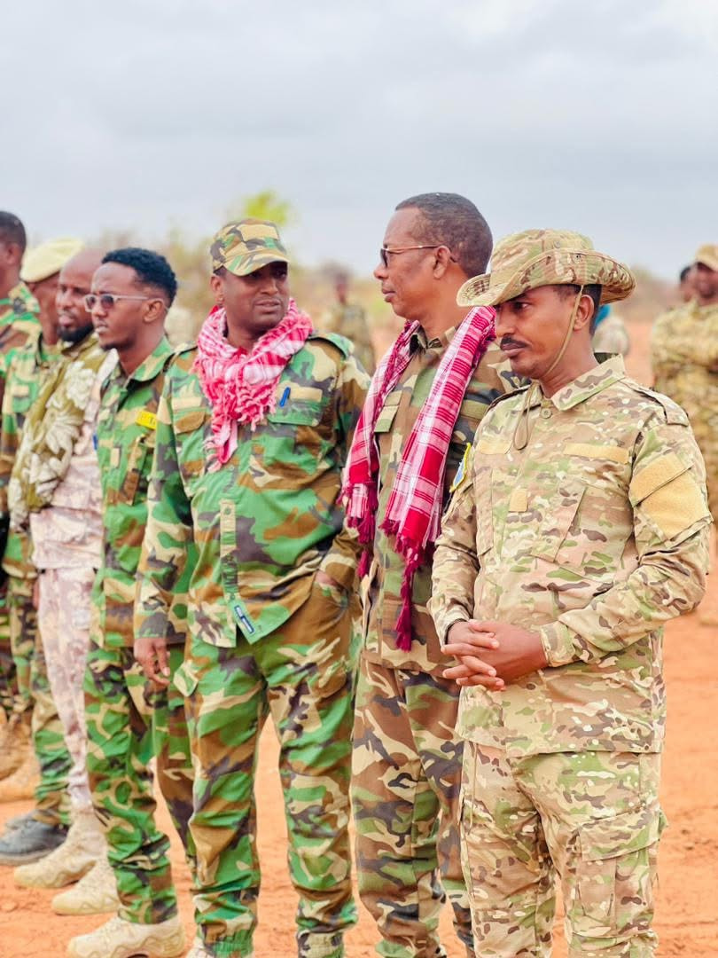 Deputy Land Forces Commander Visits Hiiraan, Urges Intensified Operations Against Al-Shabaab