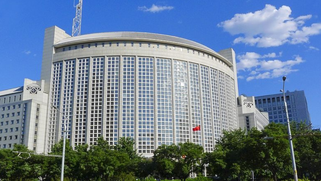 Beijing Deploys Intensive Diplomatic Offensive to Defuse Trilateral Middle East Conflict