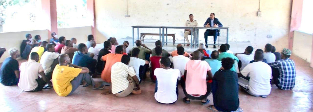 Somali Ambassador Visits Detained Citizens in India
