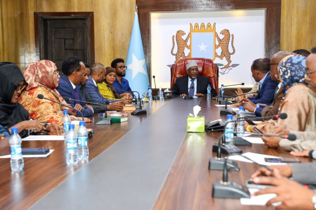 Speaker the Parliament Chairs Extraordinary Meeting of the Standing Committee