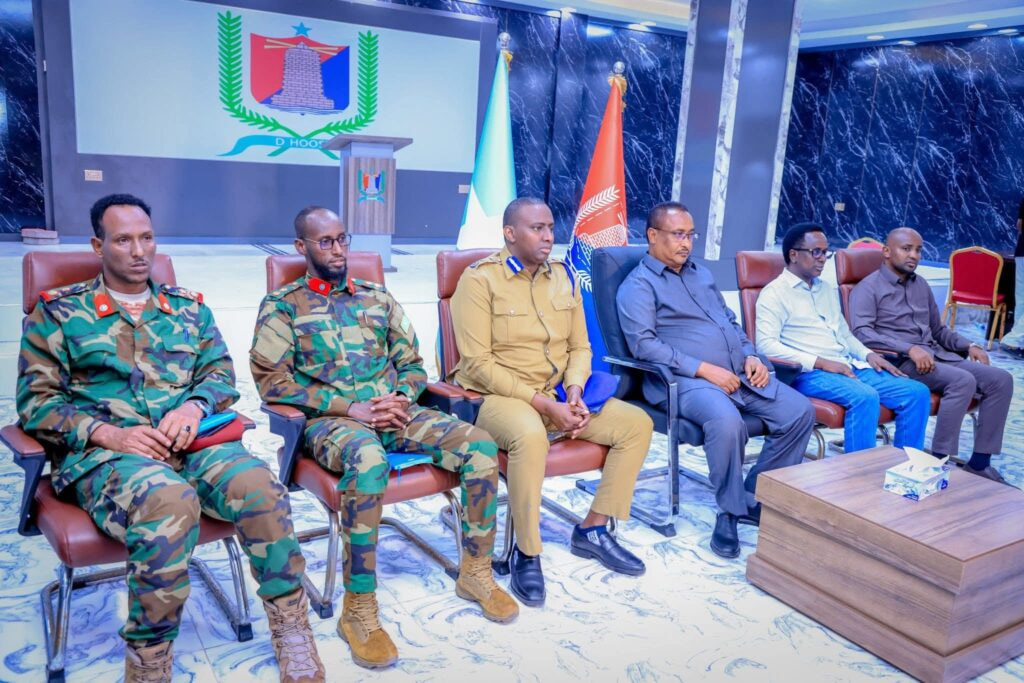 Mogadishu Mayor Chairs Security Meeting Focused on Strengthening Capital’s Stability