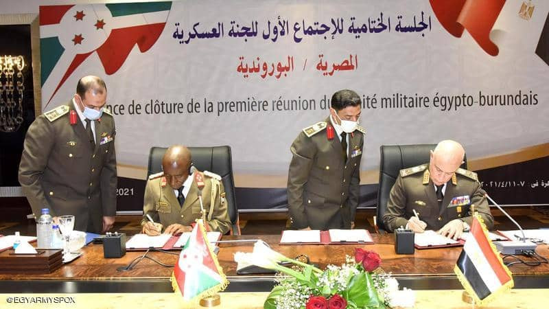 Dowladaha Masar iyo Burundi oo kala saxiixday iskaashi militeri