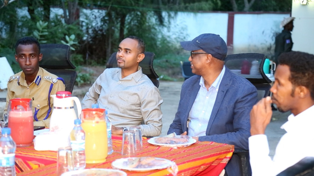 Wasiirada Cadaaladda iyo Duulista Hawada oo kulan afur ah la qaatay ciidamada amniga “SAWIRRO”