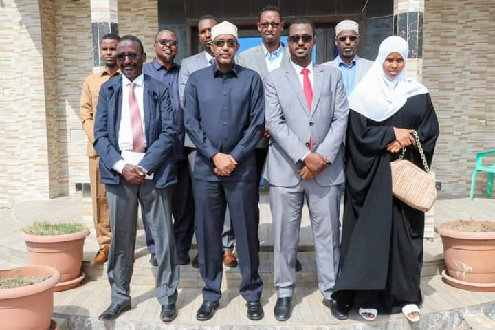 Ra'iisul wasaare Rooble oo kulan la yeeshay Guddiga Doorashooyinka Jubaland