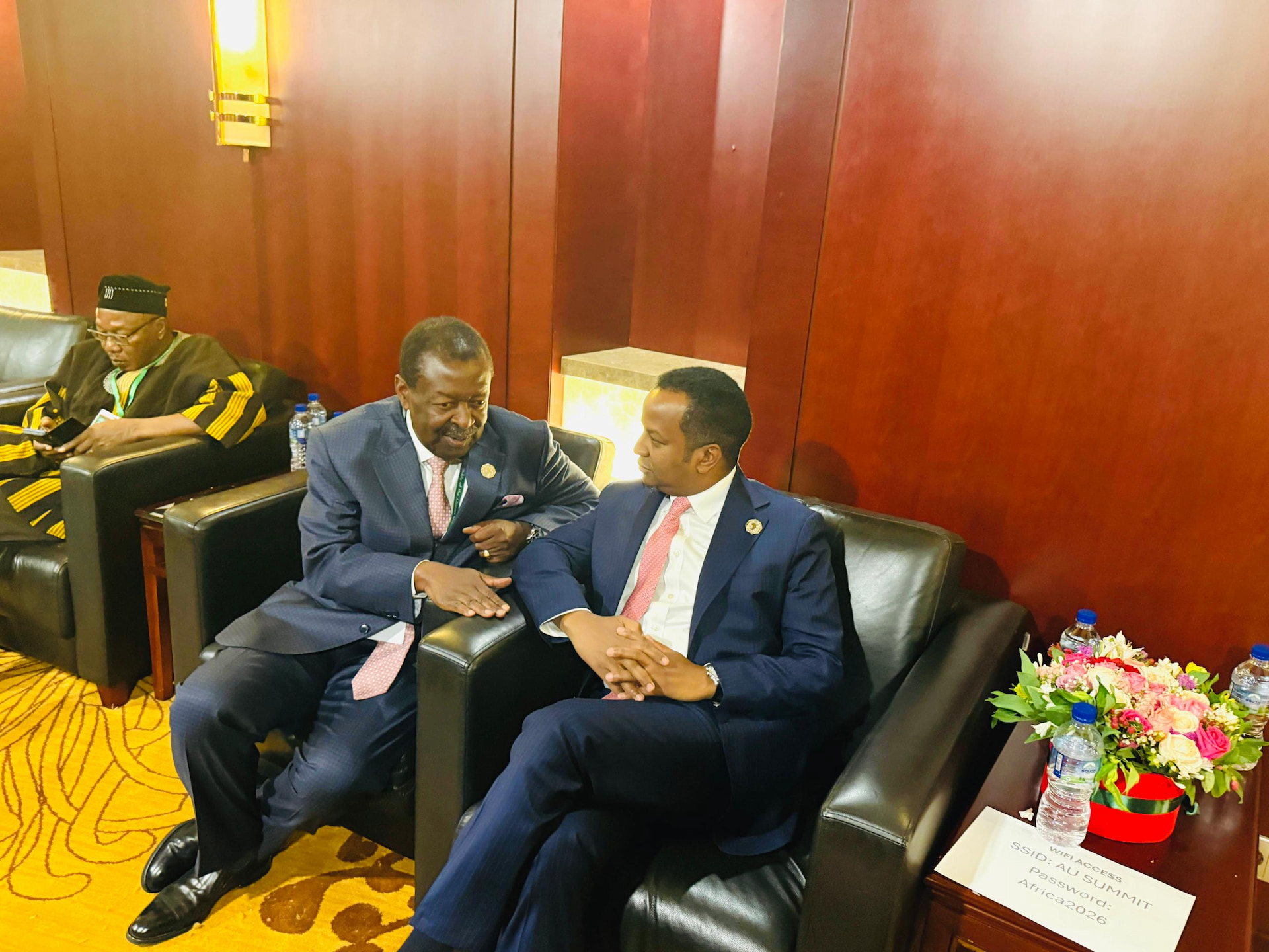 Wasiirrada Arrimaha Dibadda ee Soomaaliya iyo Kenya oo Kulan wada qaatay